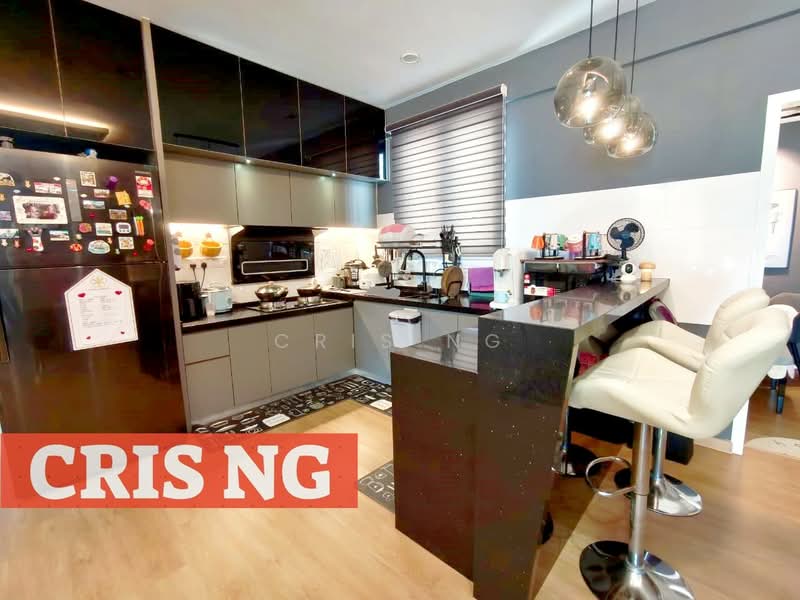Kondominium untuk Dijual di Golden Triangle 2 - Cris Ng - Kitchen - PropertyGuru.com.my