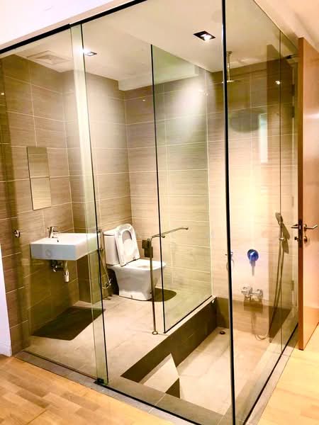 Servis Apartment untuk Dijual di Setia SKY Residences - Yen Lim - Bathroom - PropertyGuru.com.my