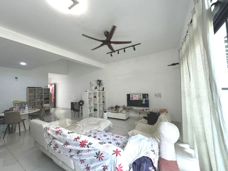 Eco Summer untuk Untuk Dijual - RM 930,000, Mac 2026 - Living Room - PropertyGuru.com.my