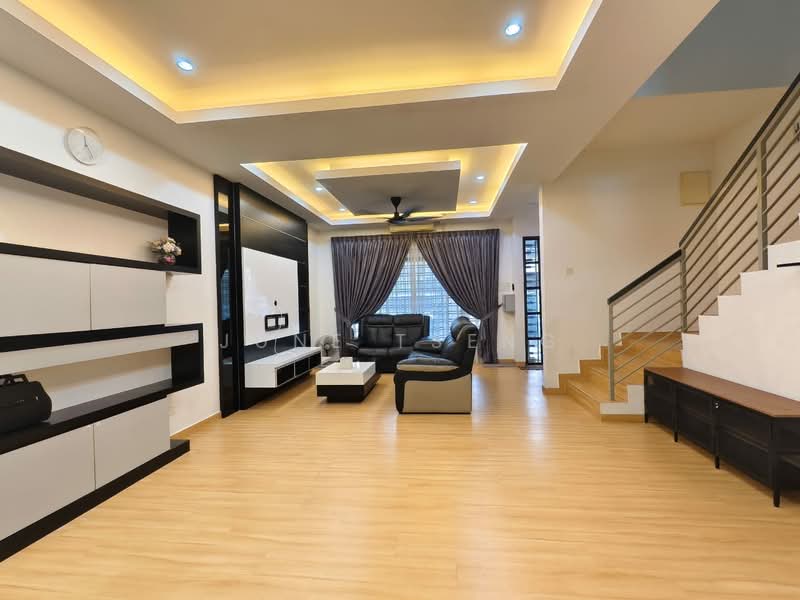 Taman Desa Tebrau untuk Untuk Disewa - RM 3,100 /bulan, Mac 2026 - Living Room - PropertyGuru.com.my