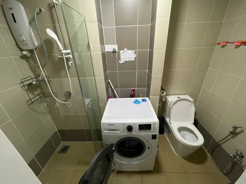 Centrestage Designer Suite untuk Untuk Disewa - RM 1,799 /bulan, Mac 2026 - Bathroom - PropertyGuru.com.my