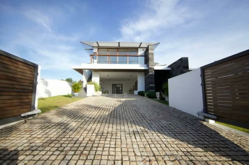 Bungalow for Sale in Iskandar Puteri (Nusajaya) (Johor) - Elvis Ku - Exterior - PropertyGuru.com.my