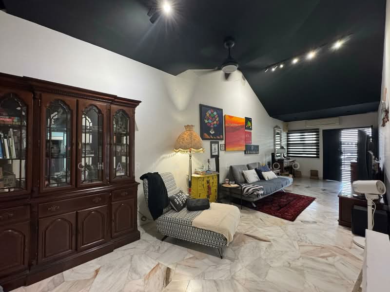 1.5-storey Terraced House for Sale in Cheras (Selangor) - Charmaine Loo - Living Room - PropertyGuru.com.my