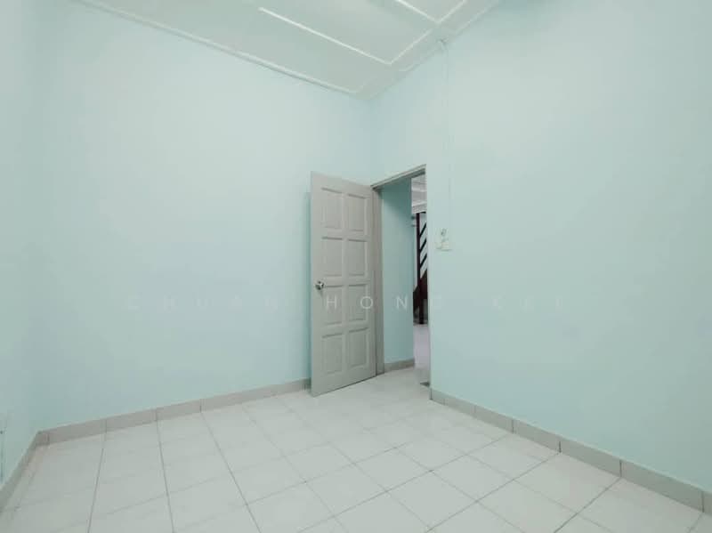 1-storey Terraced House for Sale in Taman Perling (Perling) - Chuan Hong Kee - Interior - PropertyGuru.com.my
