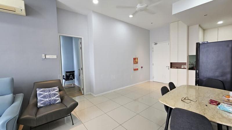 Kondominium untuk Dijual di Waltz Residences - Darren Leon - Living Room - PropertyGuru.com.my