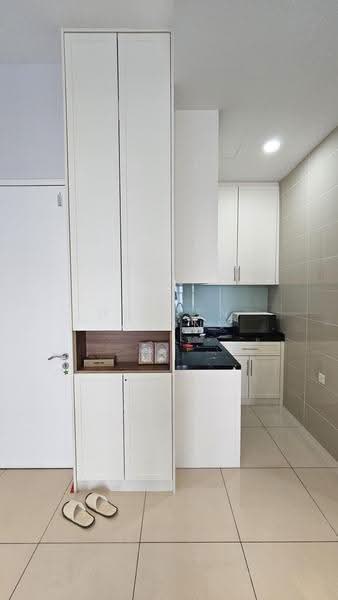 Kondominium untuk Dijual di Waltz Residences - Darren Leon - Kitchen - PropertyGuru.com.my