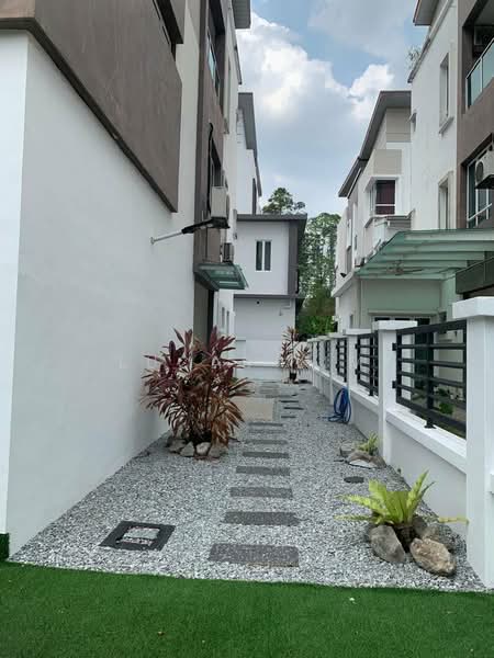 Canary Garden untuk Untuk Dijual - RM 1,350,000, Mac 2026 - Exterior - PropertyGuru.com.my