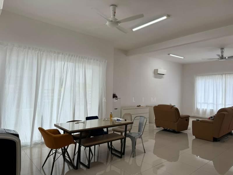 Canary Garden untuk Untuk Dijual - RM 1,350,000, Mac 2026 - Living Room - PropertyGuru.com.my