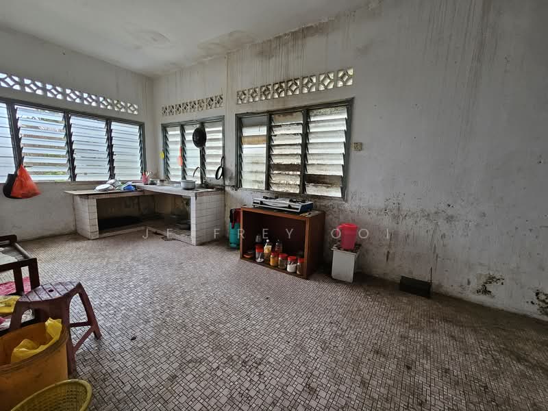 Taman Cheras Bungalow untuk Untuk Dijual - RM 780,000, Mac 2026 - Kitchen - PropertyGuru.com.my
