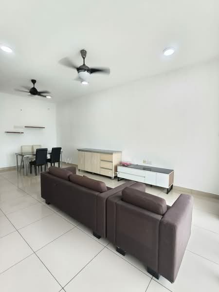 M Condominium @ Larkin untuk Untuk Dijual - RM 468,000, Mac 2026 - Living Room - PropertyGuru.com.my