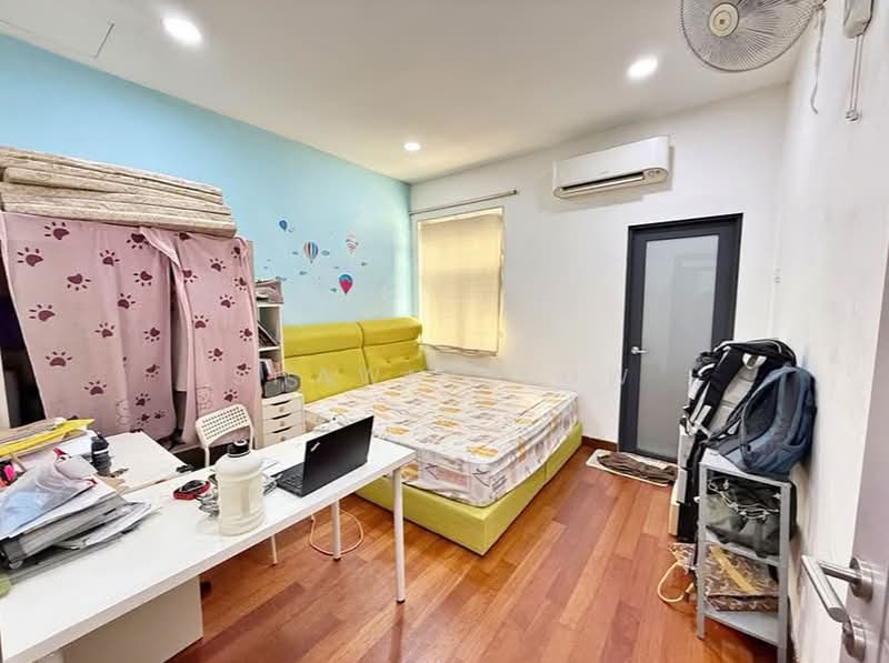 Rumah Teres untuk Dijual di Kota Kemuning (Shah Alam) - Shawn Seow - Bedroom - PropertyGuru.com.my