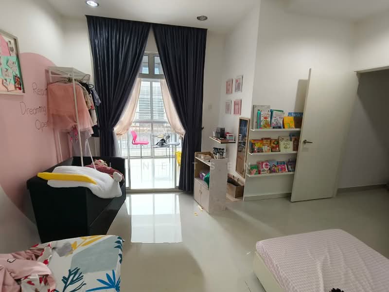 Untuk Dijual - TAMAN KEMPAS INDAH