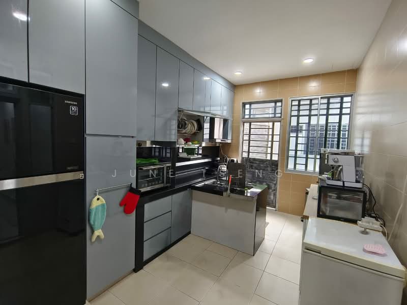 Untuk Dijual - TAMAN KEMPAS INDAH