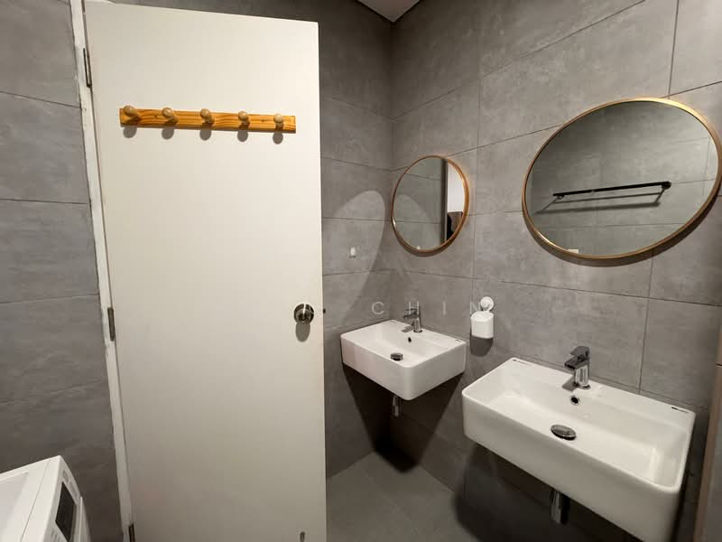 Servis Apartment untuk Disewa di Cubic Botanical - Eric Chin - Bathroom - PropertyGuru.com.my
