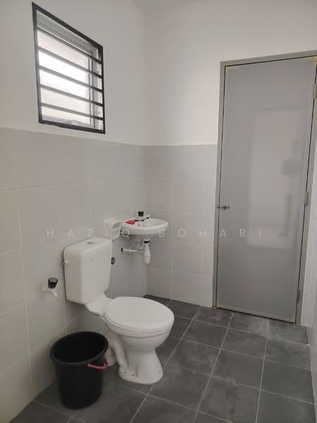 Laman Haris @ Eco Grandeur untuk Untuk Disewa - RM 1,400 /bulan, Mac 2026 - Bathroom - PropertyGuru.com.my