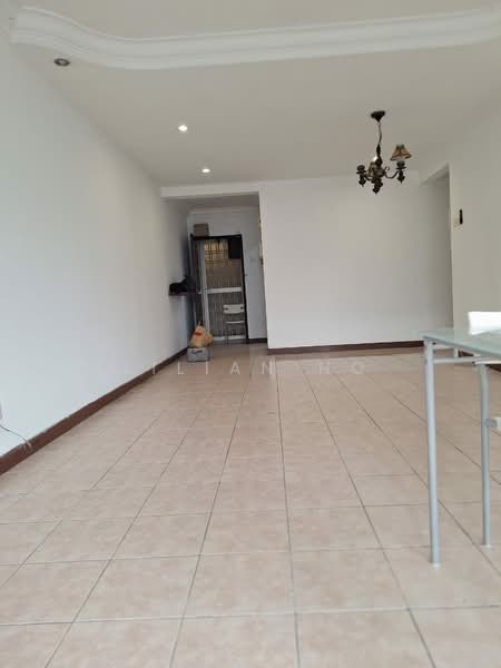 Amadesa Resort Condominium untuk Untuk Disewa - RM 1,500 /bulan, Mac 2026 - Living Room - PropertyGuru.com.my