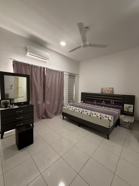 Untuk Disewa - Charisma, Setia Alam