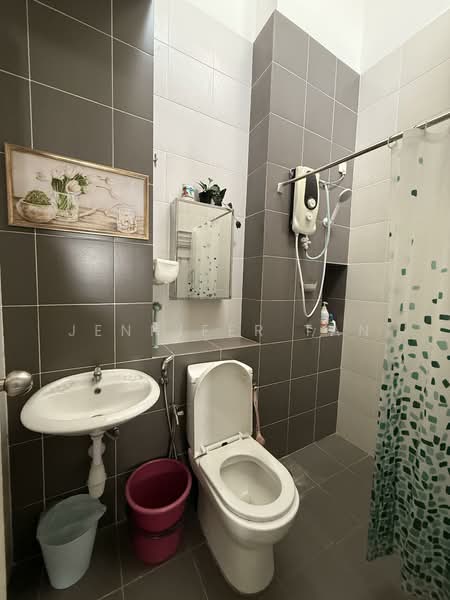 Untuk Disewa - Charisma, Setia Alam