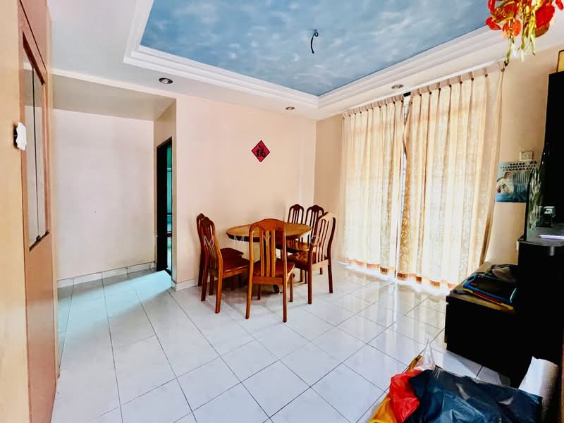 2-storey Terraced House for Sale in Taman Seri Orkid (Skudai) - Tammy Chin - Dining Room - PropertyGuru.com.my