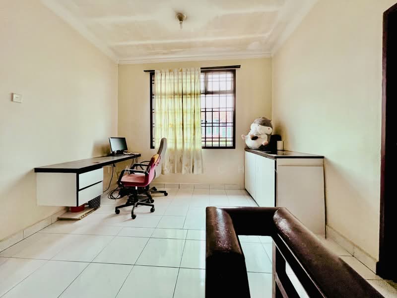 2-storey Terraced House for Sale in Taman Seri Orkid (Skudai) - Tammy Chin - Study - PropertyGuru.com.my