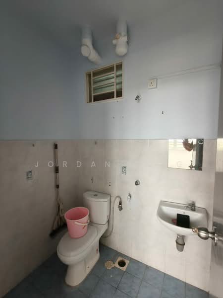 Villa Krystal @ Bandar Selesa Jaya untuk Untuk Dijual - RM 298,000, Mac 2026 - Bathroom - PropertyGuru.com.my
