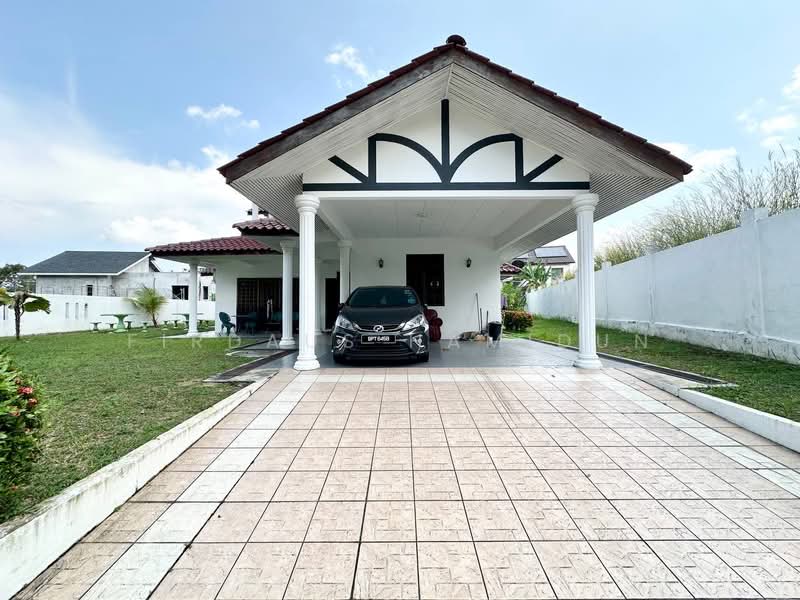 Seksyen 9 untuk Untuk Dijual - RM 1,800,000, Mac 2026 - Exterior - PropertyGuru.com.my