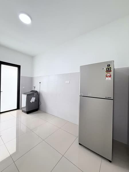 Rumah Teres 2 Tingkat untuk Disewa di Iskandar Puteri (Nusajaya) (Johor) - Poey Loh - Kitchen - PropertyGuru.com.my