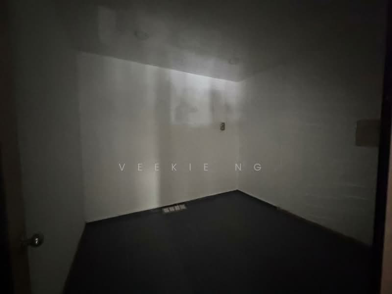 Factory for Rent in Taman Perindustrian Cemerlang (Ulu Tiram) - Veekie Ng - Interior - PropertyGuru.com.my