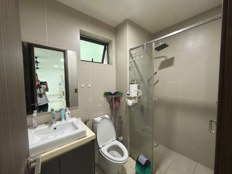 Service Residence for Sale at Green Haven - Jeon Geon - Bathroom - PropertyGuru.com.my