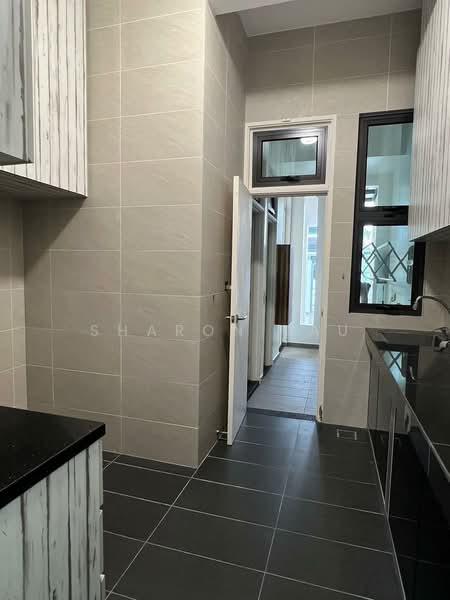 The Sandringham 42'x80' @ Eco Botanic untuk Untuk Disewa - RM 6,800 /bulan, Mac 2026 - Kitchen - PropertyGuru.com.my