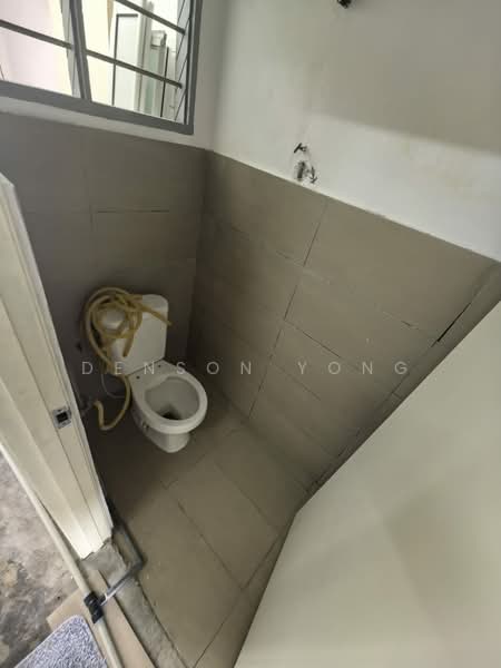 Taman Sri Semenyih untuk Untuk Disewa - RM 1,200 /bulan, Mac 2026 - Bathroom - PropertyGuru.com.my