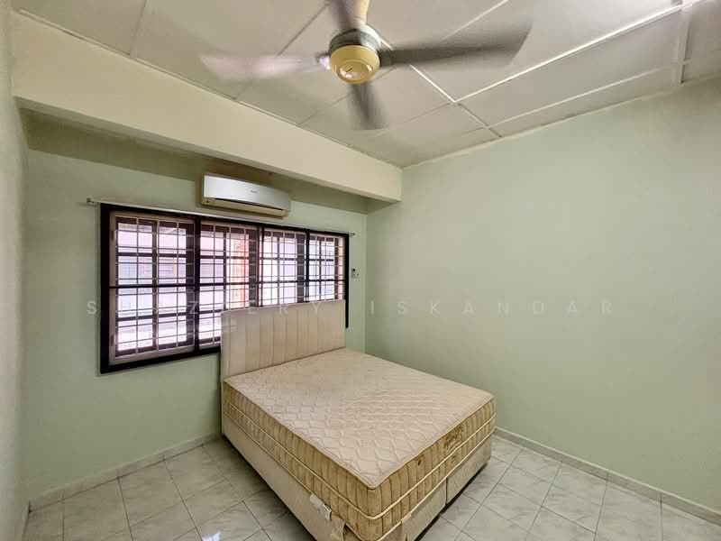 2-storey Terraced House for Sale in Wangsa Melawati (Wangsa Maju) - Shaziery Iskandar - Bedroom - PropertyGuru.com.my