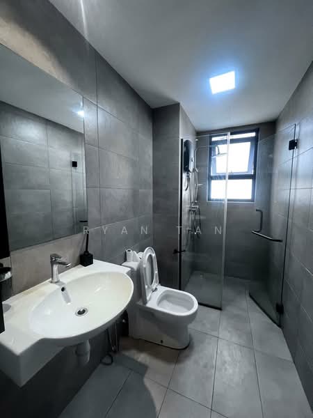 Savio @ Riana Dutamas untuk Untuk Disewa - RM 2,200 /bulan, Apr 2026 - Bathroom - PropertyGuru.com.my