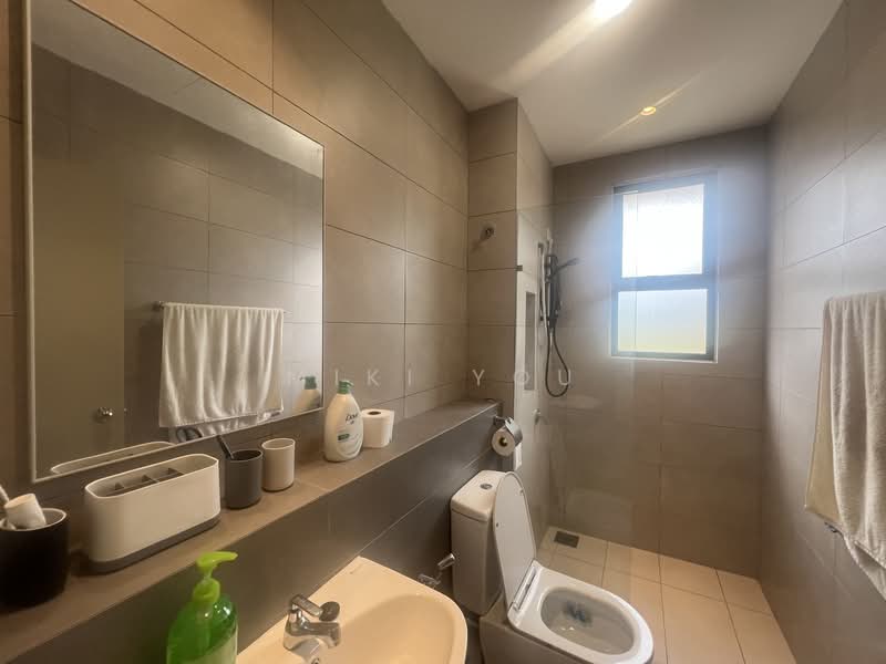 2-storey Terraced House for Sale in Telok Panglima Garang (Selangor) - Miki You - Bathroom - PropertyGuru.com.my