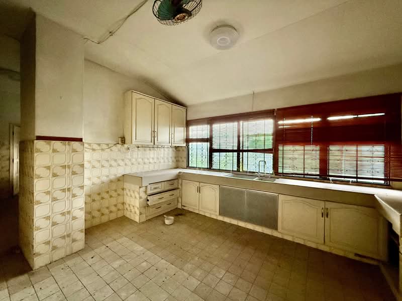 Damansara Heights untuk Untuk Dijual - RM 6,000,000, Mac 2026 - Kitchen - PropertyGuru.com.my