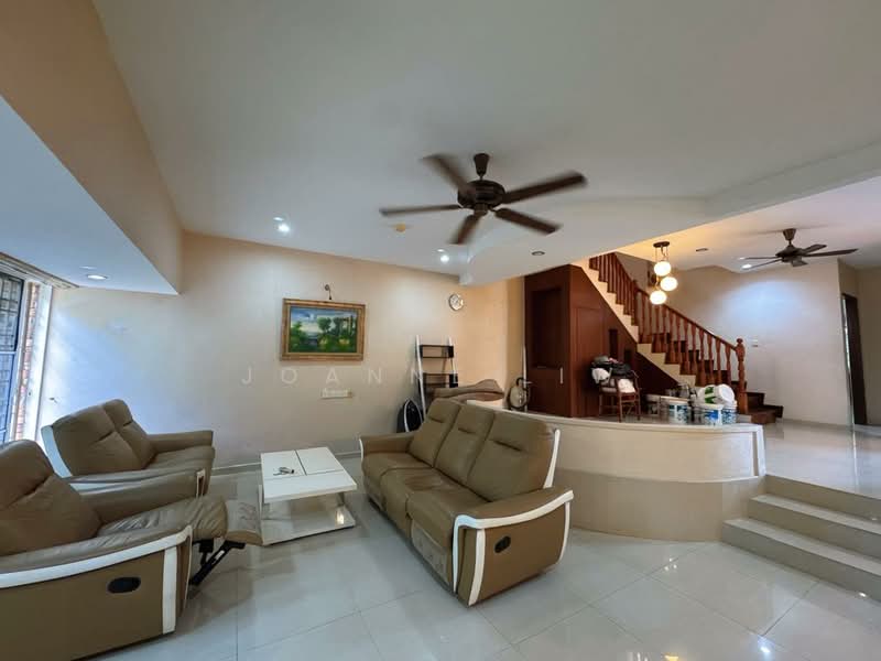 Minden Heights Double Storey Terrace ( Big Garden ) Facing North untuk Untuk Dijual - RM 1,750,000, Mac 2026 - Living Room - PropertyGuru.com.my