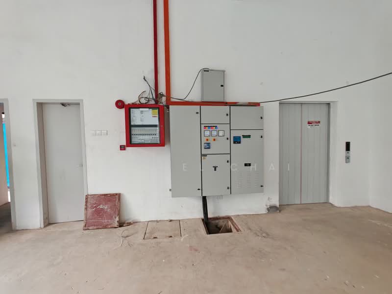 Factory for Sale in Puchong (Selangor) - Michael Chai - Interior - PropertyGuru.com.my