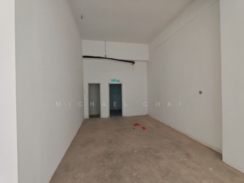 Factory for Sale in Puchong (Selangor) - Michael Chai - Interior - PropertyGuru.com.my