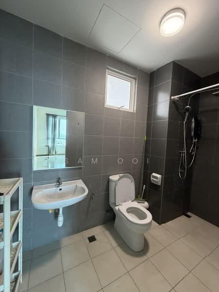 Condominium for Sale at Solaria Residences - Sam Ooi - Bathroom - PropertyGuru.com.my