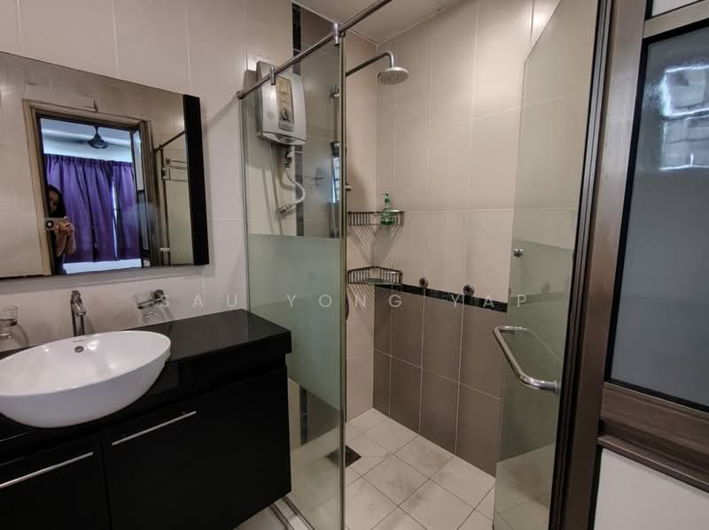 Condominium for Sale at Desa Cindaimas - sau yong yap - Bathroom - PropertyGuru.com.my