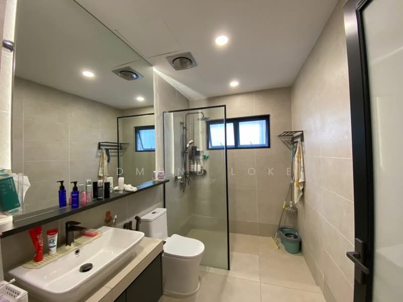 Rumah Teres 3 Tingkat untuk Dijual di Selayang (Selangor) - Edmond Loke - Bathroom - PropertyGuru.com.my