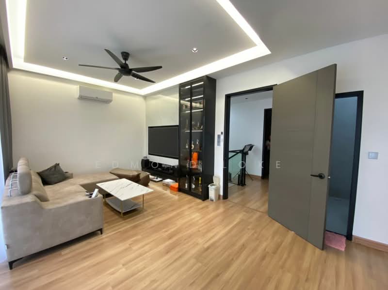 Rumah Teres 3 Tingkat untuk Dijual di Selayang (Selangor) - Edmond Loke - Living Room - PropertyGuru.com.my