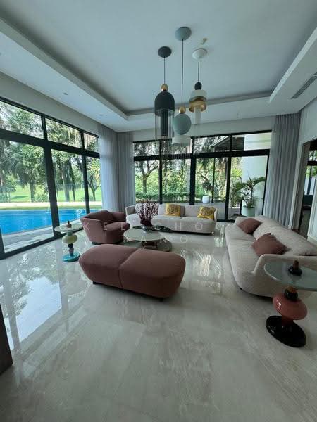 Bungalow House for Sale in Kota Kemuning (Shah Alam) - Anjoe Tang - Living Room - PropertyGuru.com.my