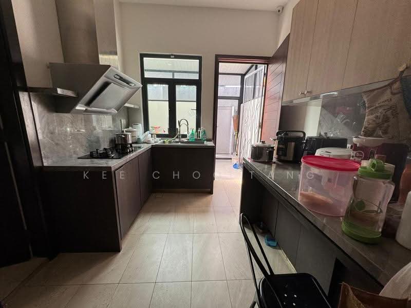 Bungalow House for Sale in Kota Kemuning (Shah Alam) - Anjoe Tang - Kitchen - PropertyGuru.com.my