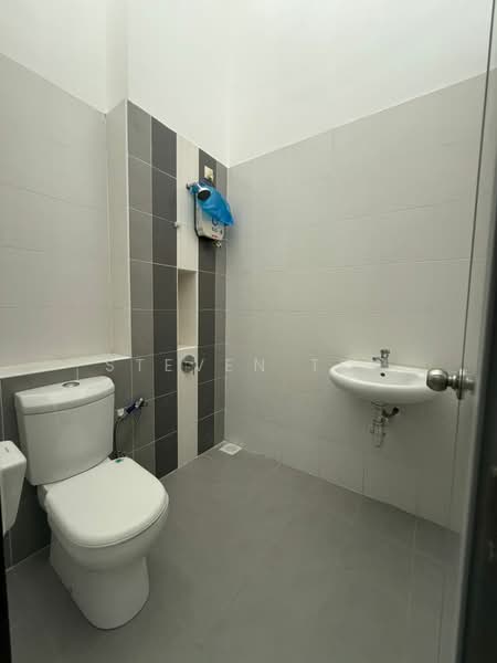 2-storey Terraced House for Sale in Shah Alam (Selangor) - Steven Tey - Bathroom - PropertyGuru.com.my