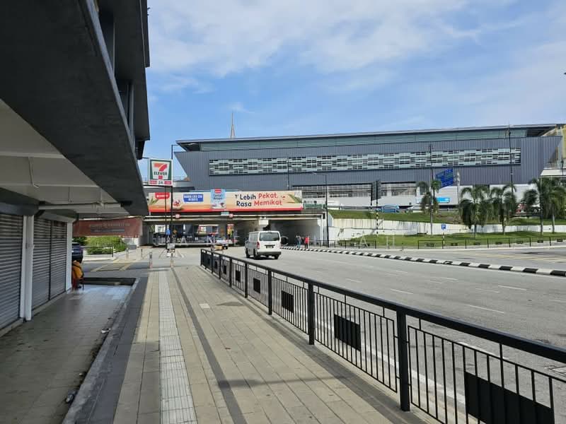 Shop for Rent in Klang (Selangor) - Jane Cheah - Exterior - PropertyGuru.com.my