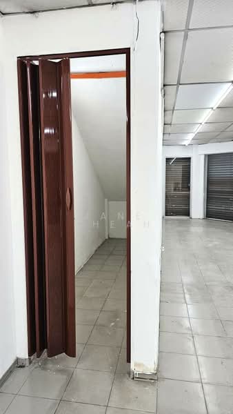 Shop for Rent in Klang (Selangor) - Jane Cheah - Interior - PropertyGuru.com.my