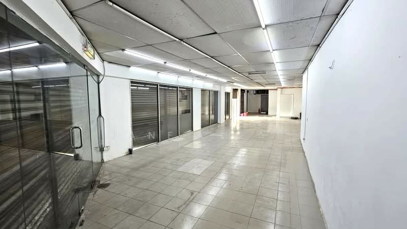 Shop for Rent in Klang (Selangor) - Jane Cheah - Interior - PropertyGuru.com.my