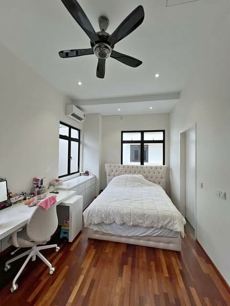 Semi-Detached House for Sale in Setia Utama (Setia Alam) - Joanne Pua - Bedroom - PropertyGuru.com.my