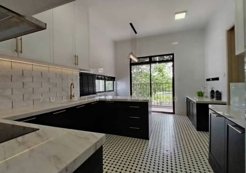 Terraced House for Sale in Cyberjaya (Selangor) - Zuraina Rajudin - Kitchen - PropertyGuru.com.my